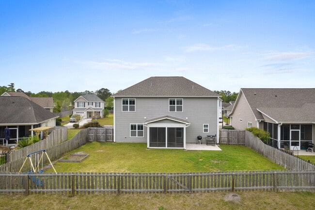 Building Photo - Slater Way