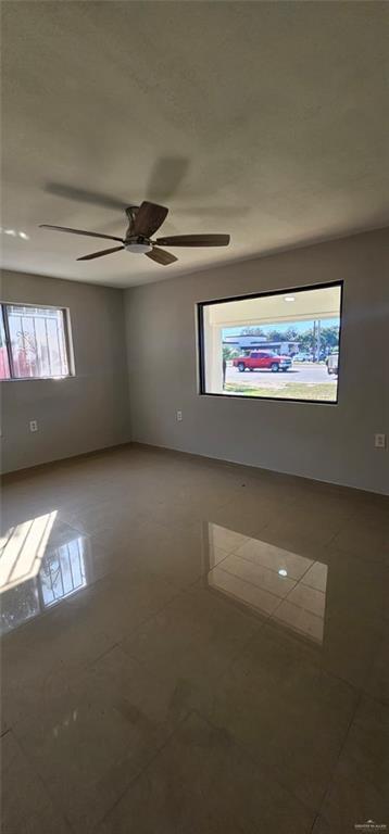 Building Photo - 15 N Ware Rd