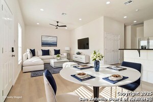 Building Photo - 324 Ridgerock Dr