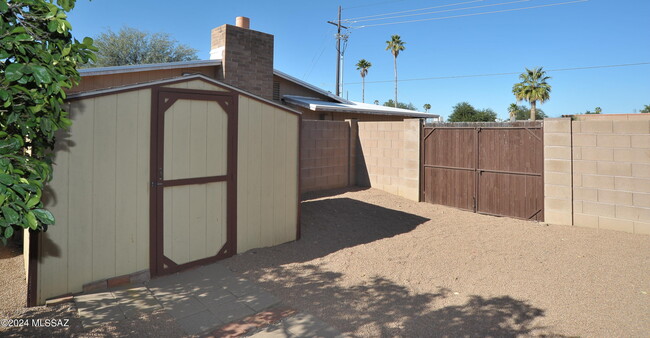 Building Photo - 3777 W Horizon Hills Dr