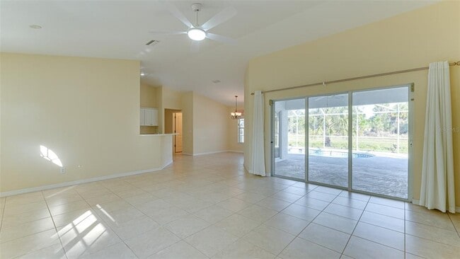 Building Photo - 7146 Sablon Rd