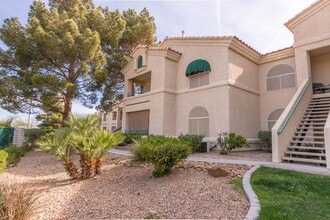 Building Photo - SPECTACULAR 2BED/2BATH CONDO IN HENDERSON!