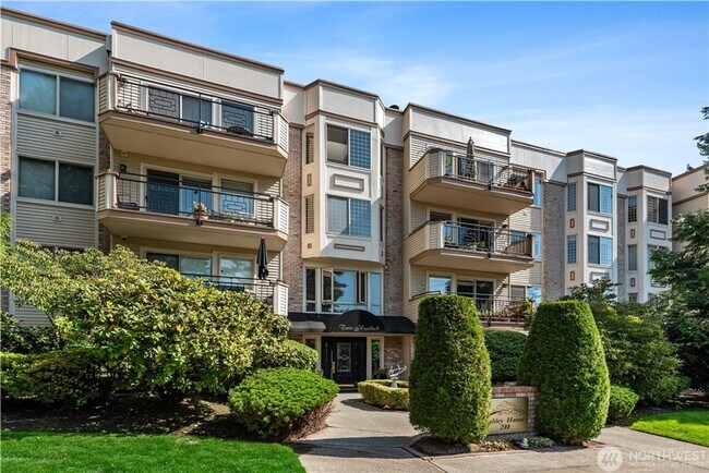 Primary Photo - 2Bd/2Ba Bellevue Condo