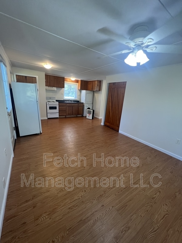 Building Photo - 1232 Park Rd