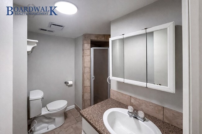 Building Photo - 1955-1957 S Foothill Dr