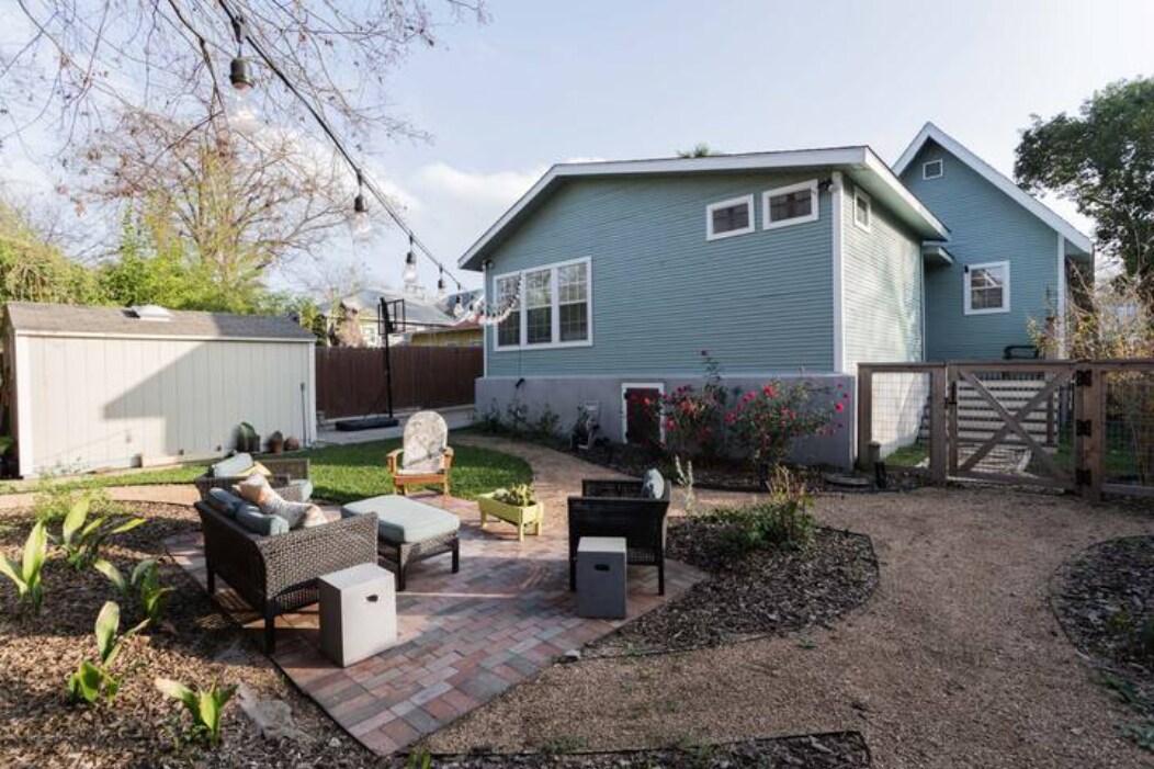 Backyard - 419 W Lullwood Ave.