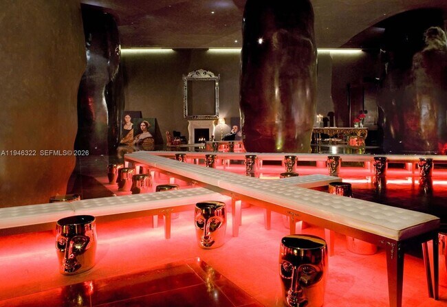 Building Photo - 495 Brickell Ave