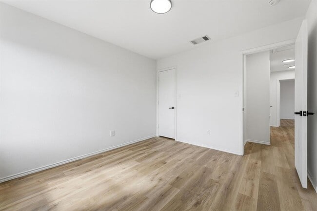 Building Photo - 4516 Felicity Ln