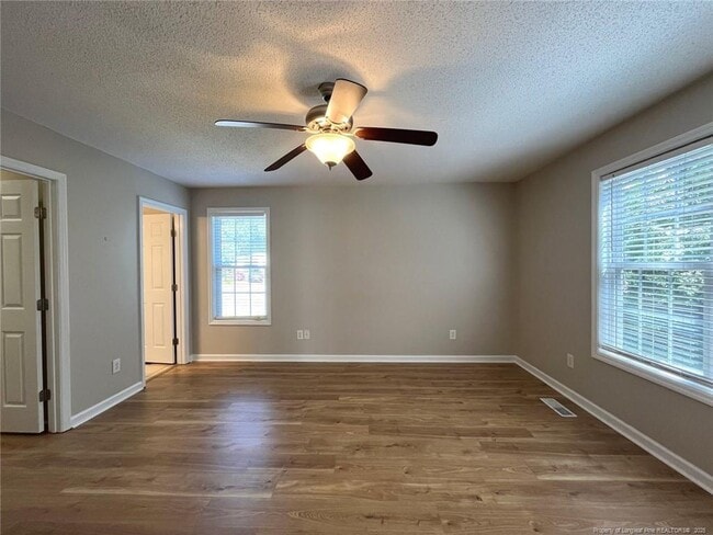 Building Photo - 114 Masters Way