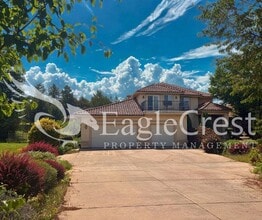 Building Photo - Luxury Bella Terra Estate with Mountain & Vineyard Views