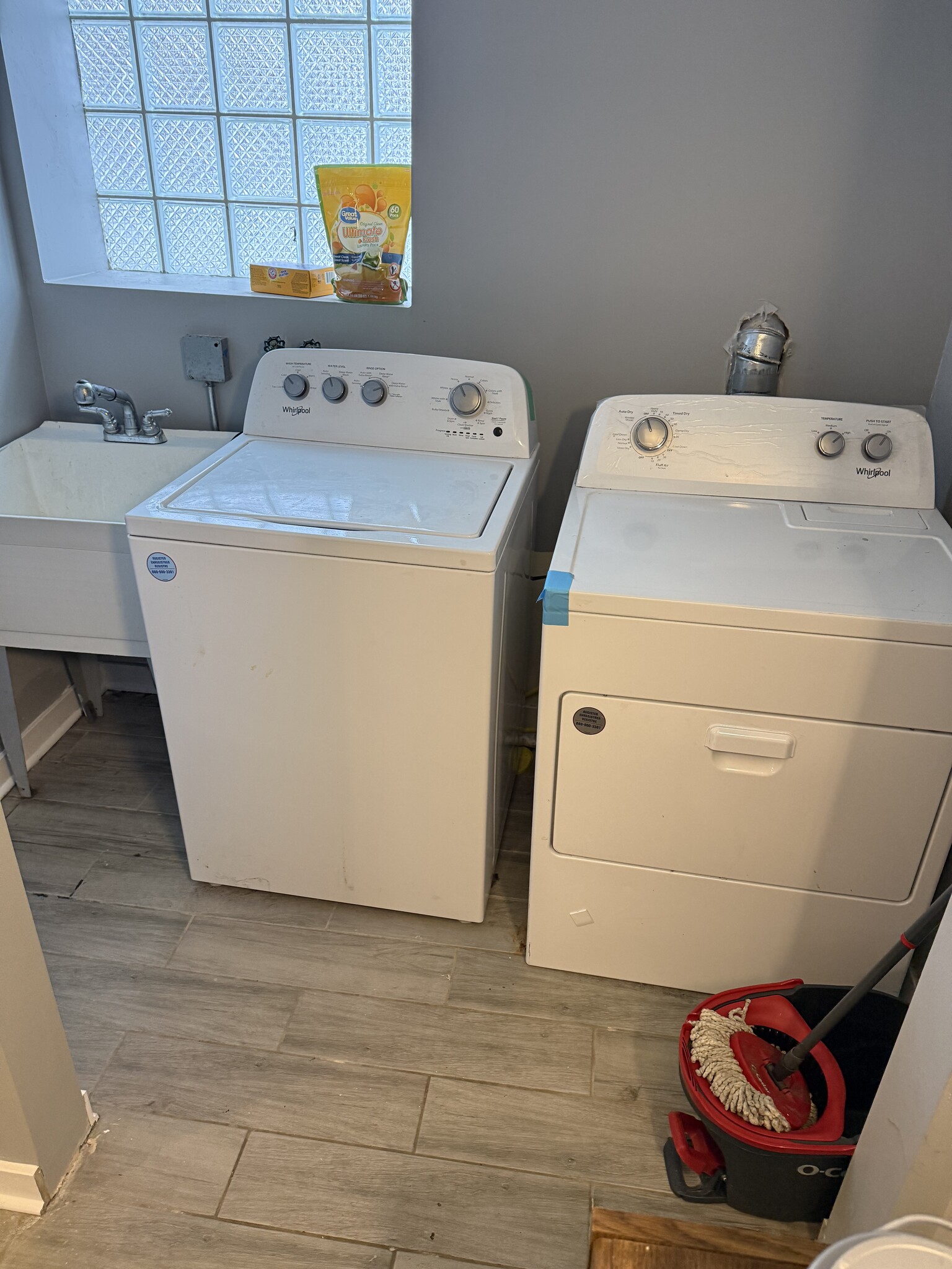 Building Photo - 10144 S Wood St