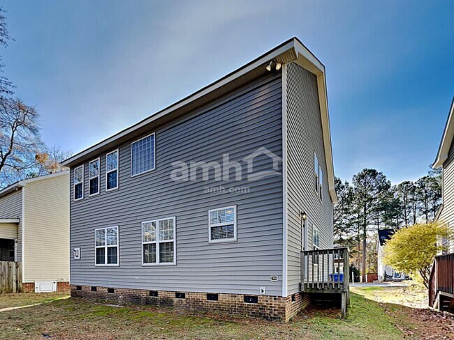 Building Photo - 835 Brookhannah Ct