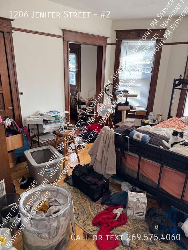 Building Photo - 1206 Jenifer St