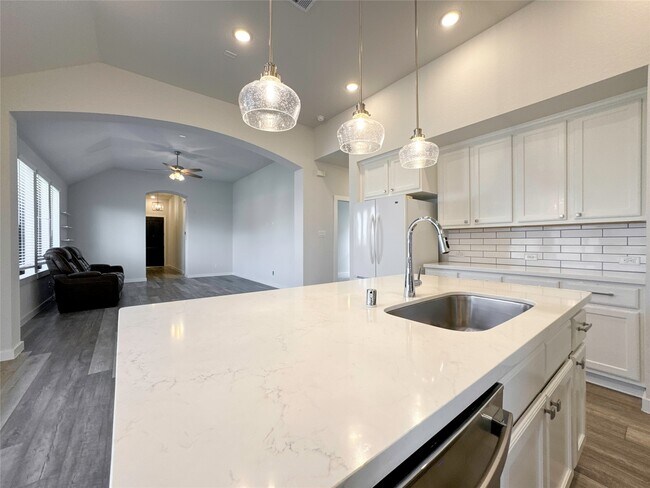 Building Photo - 3205 Cornflower Coast Ct