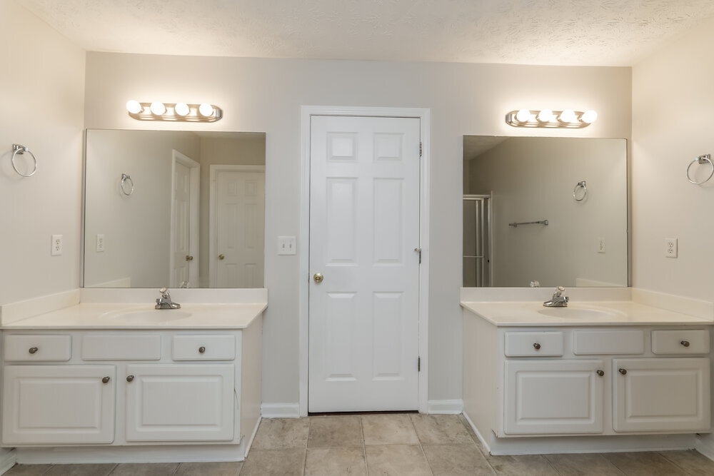 Building Photo - 564 Kirtley Ct