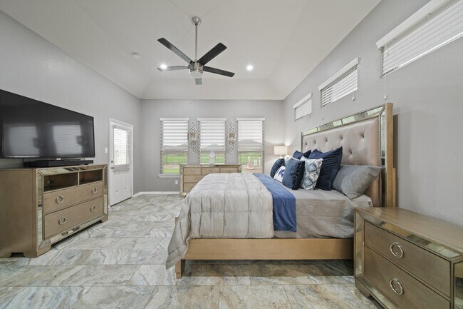 Building Photo - 6614 Sterling Shores Ln