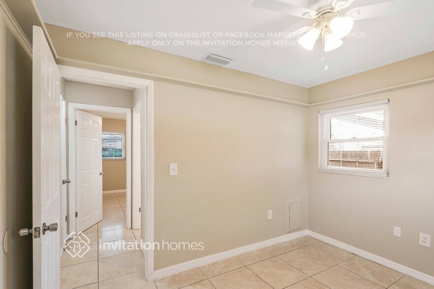 Building Photo - 4103 E 97Th Ave