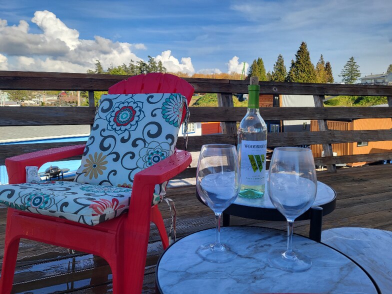 Building Photo - 7398 Birch Bay Dr