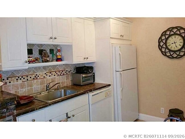 Building Photo - 760 SE 2nd Ave