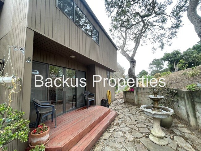 Building Photo - 14685 Charter Oak Blvd