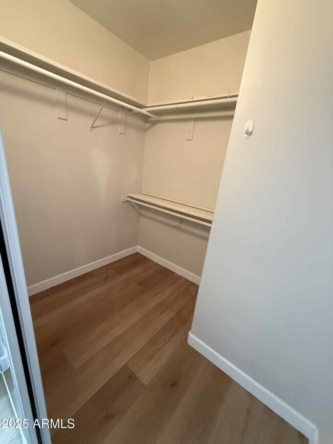 Building Photo - 4522 W Branham Ln