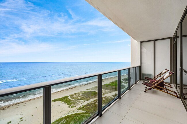 Building Photo - 900 N Ocean Blvd