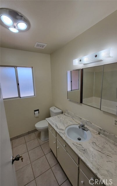 Building Photo - 19142 CA-18