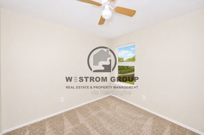 Building Photo - 7120 Planters Row Dr