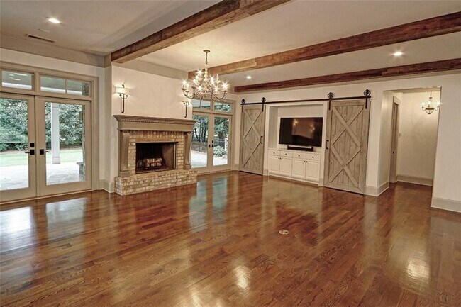 Building Photo - 1178 Chambord Way NE