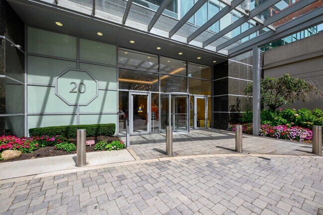 Building Photo - 20 Newport Pkwy