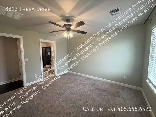 Building Photo - 8813 Thera Dr