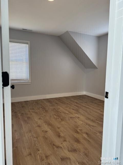 Building Photo - 566 Black Rock Tpke