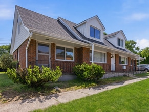 Building Photo - 36 S Middletown Rd