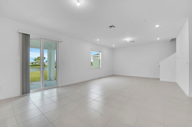 Building Photo - 2986 Spanish Cedar Pl