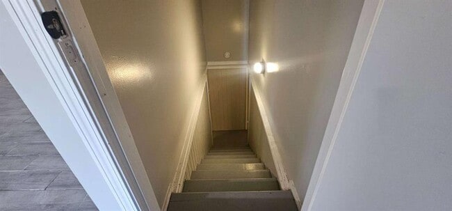 Building Photo - 6131 Rockbridge Rd SW