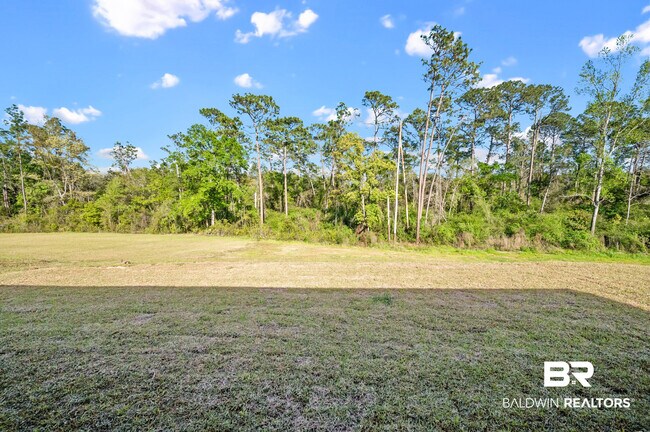Building Photo - 21750 Sutherland Cir
