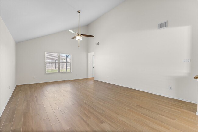 Building Photo - 7226 Basque Country Dr