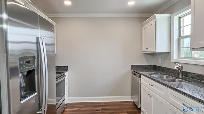 Building Photo - 16769 Newby Chapel Rd