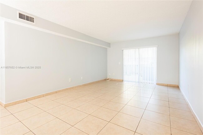 Primary Photo - 4600 SW 67th Ave