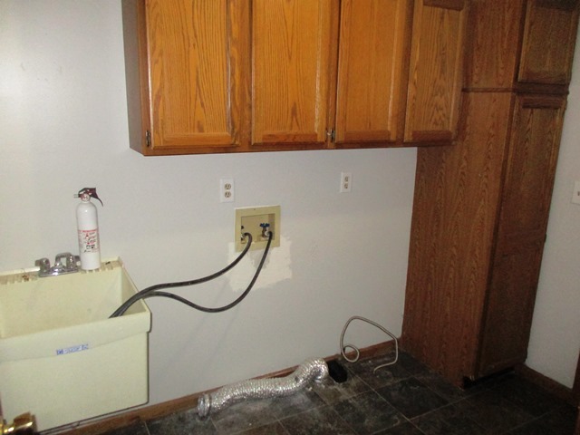 Building Photo - 1115 Chatham Ln