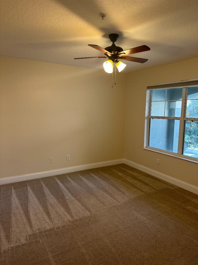Building Photo - 7441 Regina Way