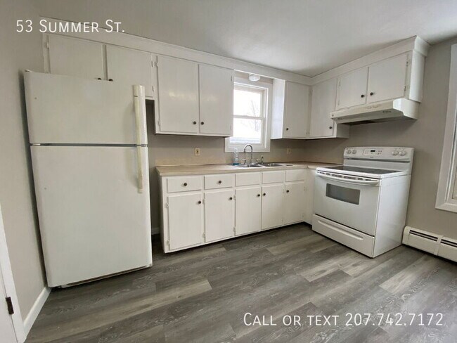 Building Photo - 53 Summer St.-