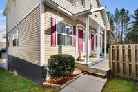 Building Photo - 504 Sea Knight Ln