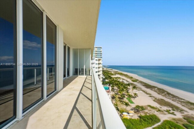 Building Photo - 704 N Ocean Blvd