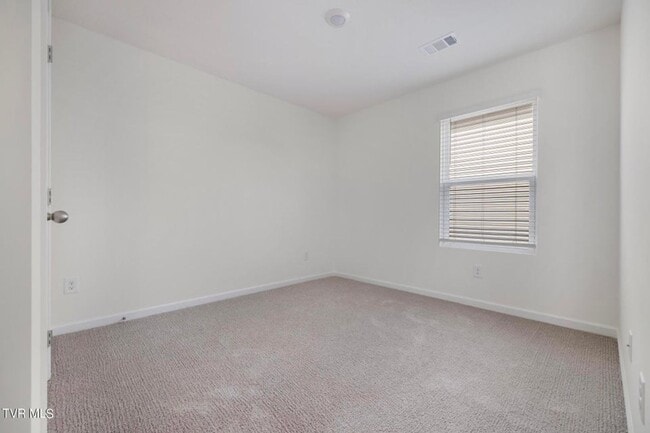 Building Photo - Charming 3-Bedroom Single-Family Home with Modern Comforts in Johnson City