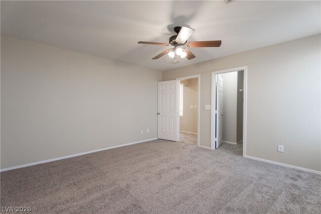 Building Photo - 944 Saffex Rose Ave