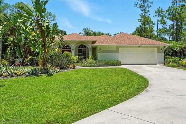 Building Photo - 5891 Golden Oaks Ln