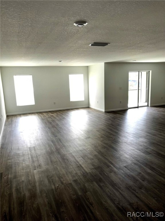 Building Photo - 1 Boxleaf Ct