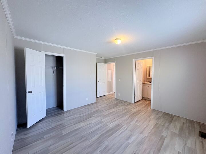 Building Photo - 10610 State Rte 762