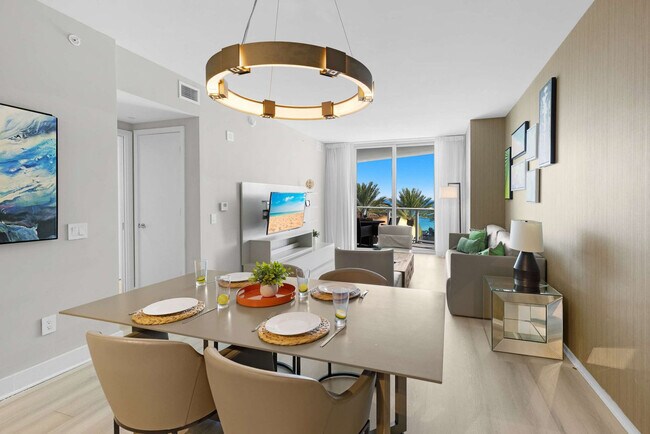 Building Photo - 4111 S Ocean Dr